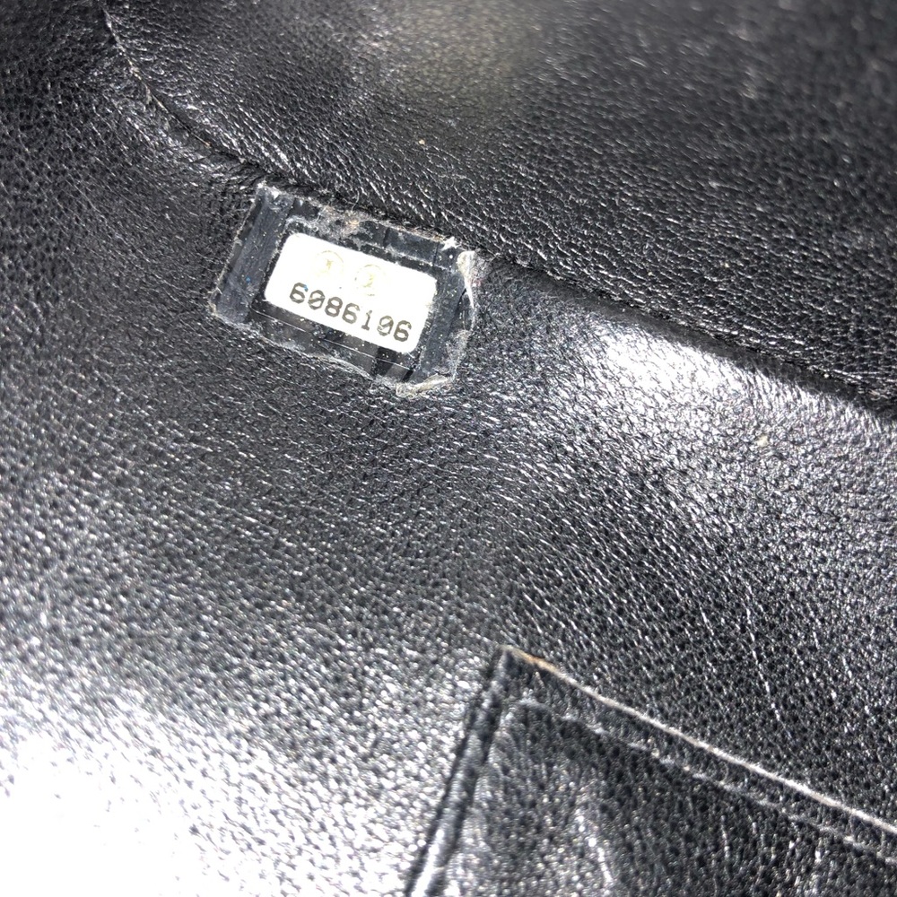Chanel Caviar Medallion Tote - Picture 6 of 8